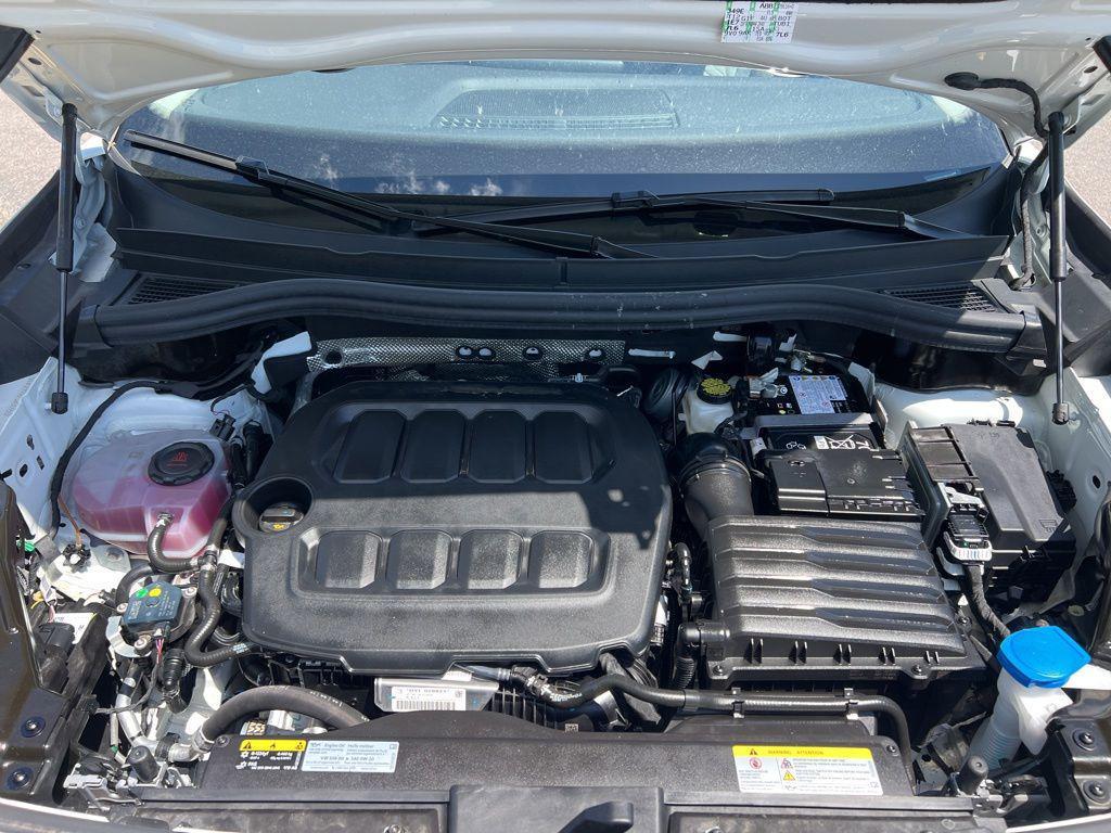 used 2025 Volkswagen Tiguan car, priced at $25,370