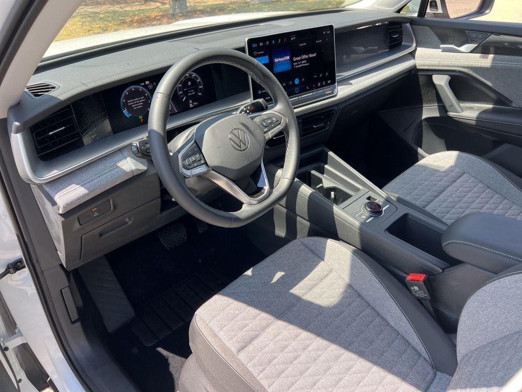 used 2025 Volkswagen Tiguan car, priced at $25,370