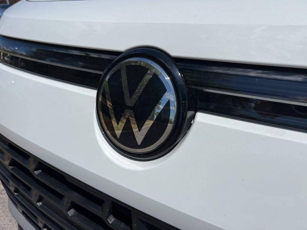 used 2025 Volkswagen Tiguan car, priced at $25,370