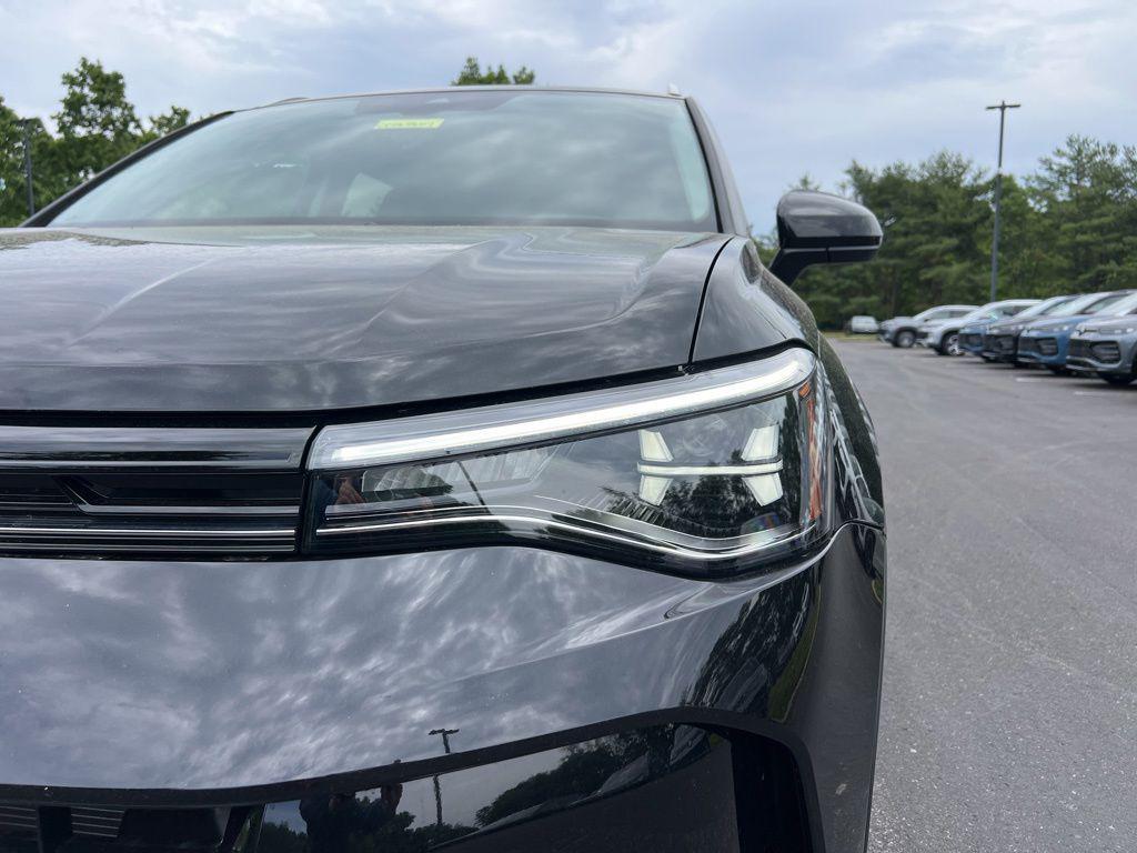 new 2026 Volkswagen Taos car, priced at $33,336