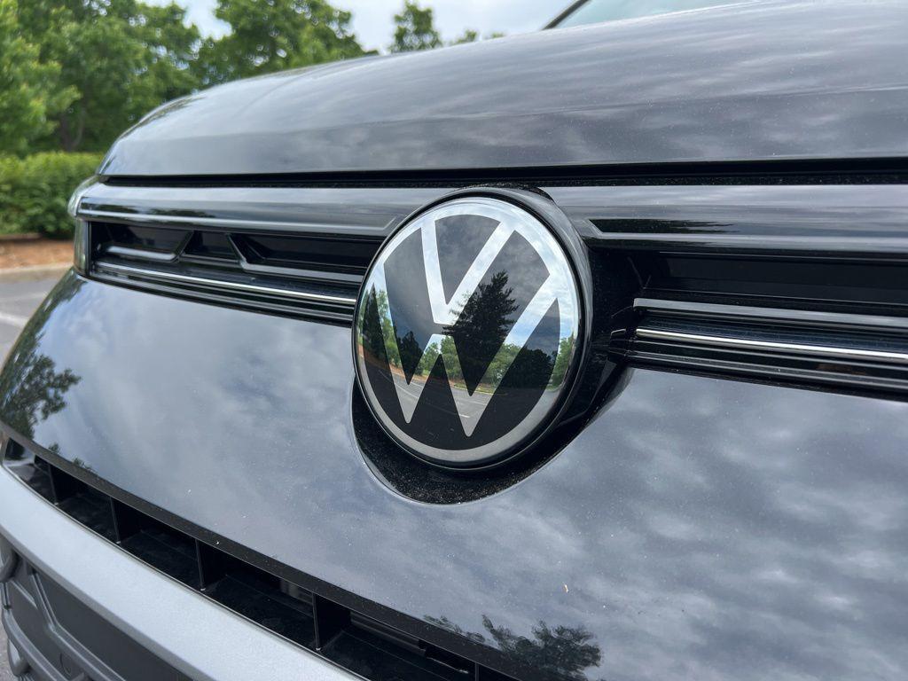 new 2026 Volkswagen Taos car, priced at $33,336