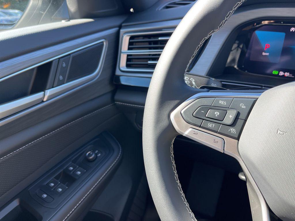 new 2026 Volkswagen Atlas Cross Sport car, priced at $41,236