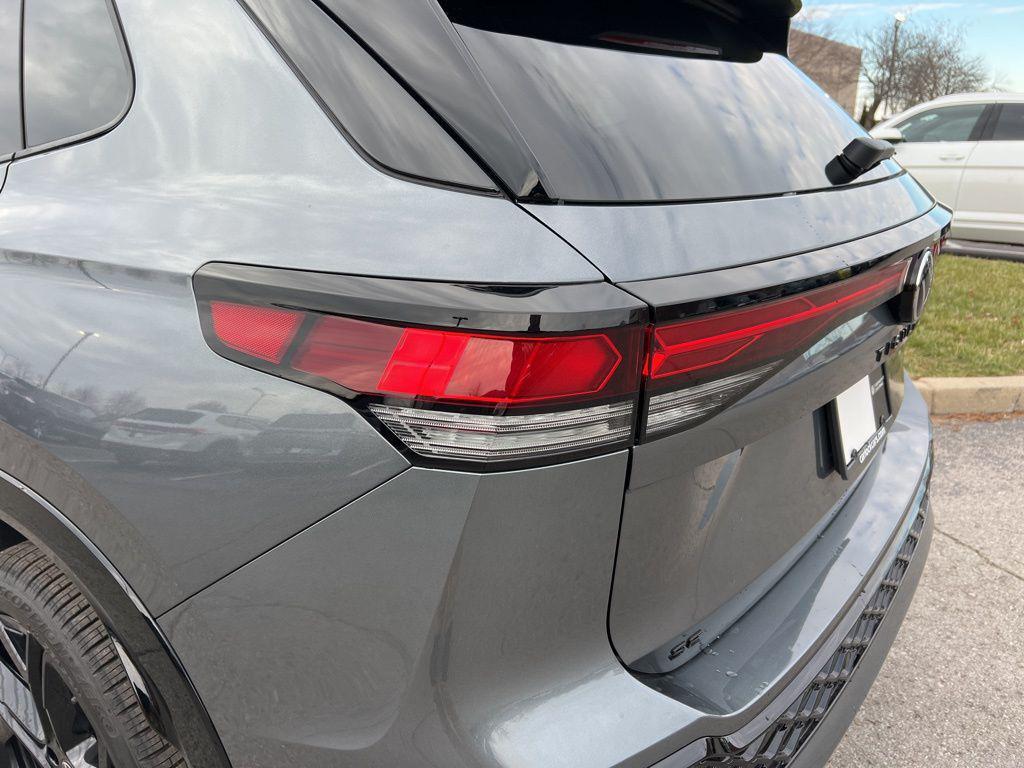 new 2026 Volkswagen Tiguan car, priced at $41,337