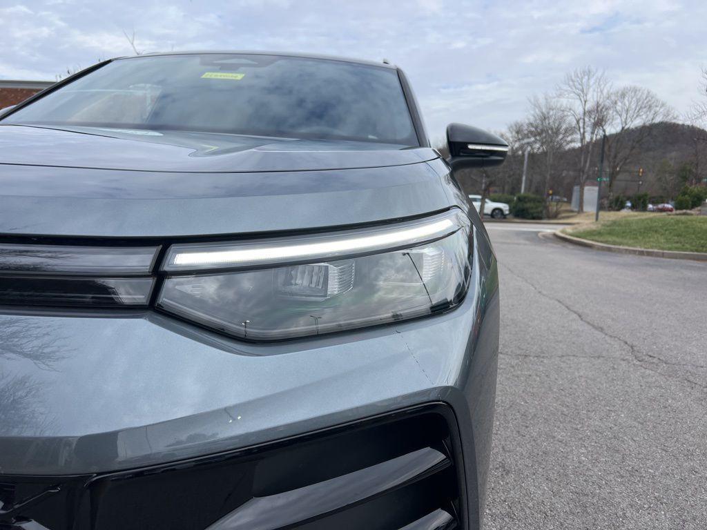 new 2026 Volkswagen Tiguan car, priced at $41,337