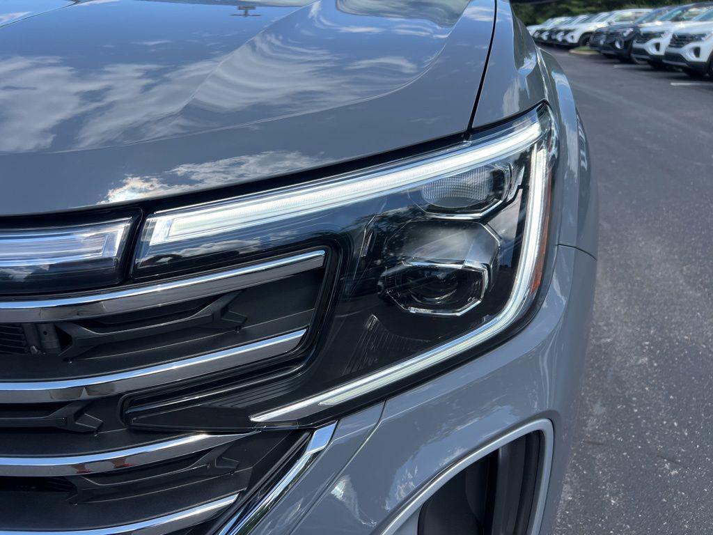 new 2026 Volkswagen Atlas car, priced at $48,058