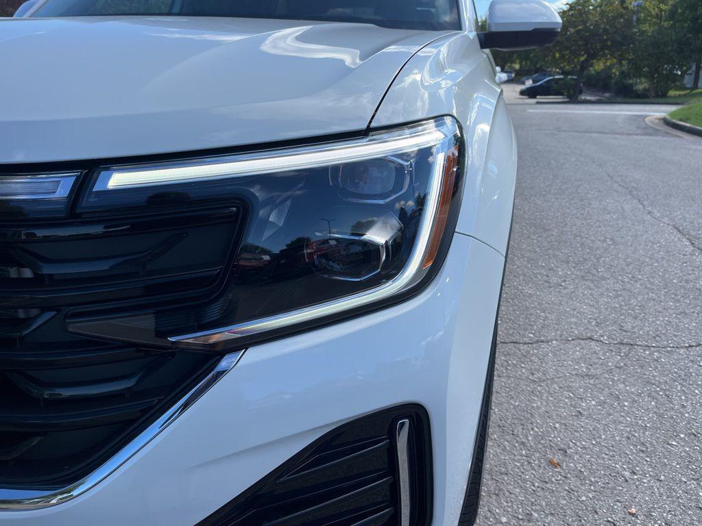 new 2026 Volkswagen Atlas car, priced at $58,515