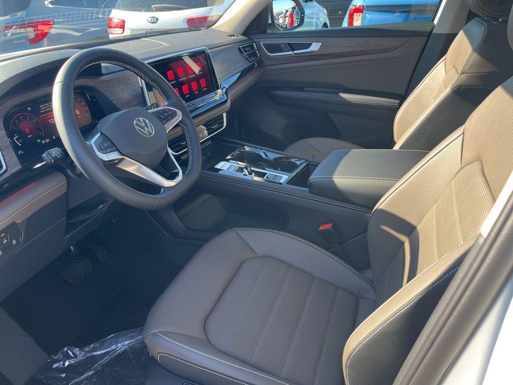 new 2026 Volkswagen Atlas car, priced at $53,392