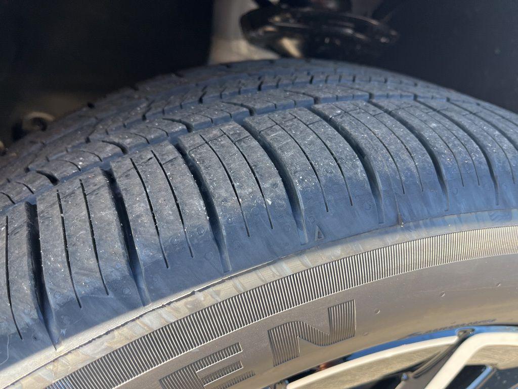 new 2026 Volkswagen Atlas car, priced at $53,392