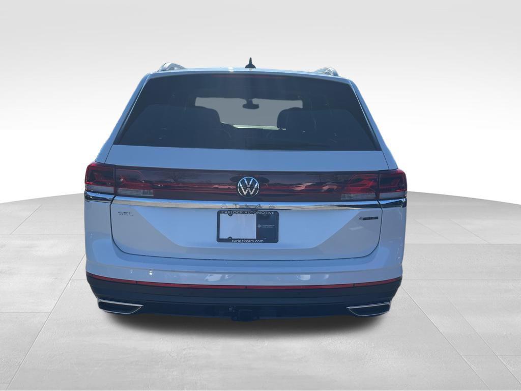 new 2026 Volkswagen Atlas car, priced at $53,392