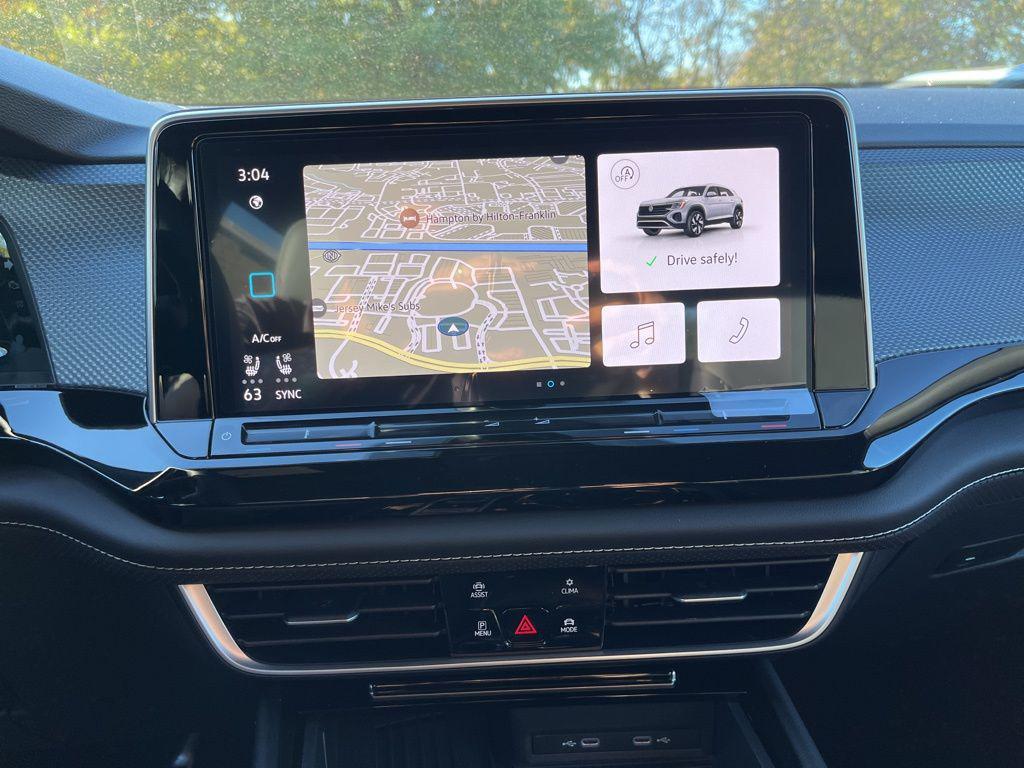 new 2026 Volkswagen Atlas Cross Sport car, priced at $51,738