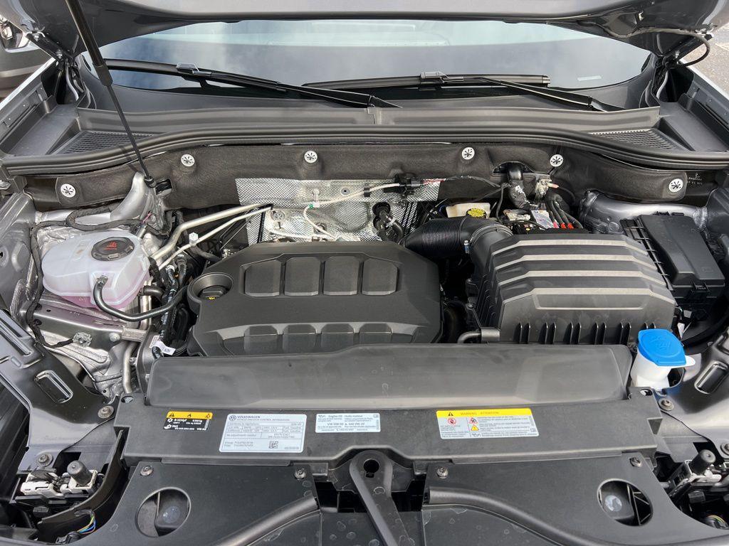 new 2026 Volkswagen Atlas Cross Sport car, priced at $43,846