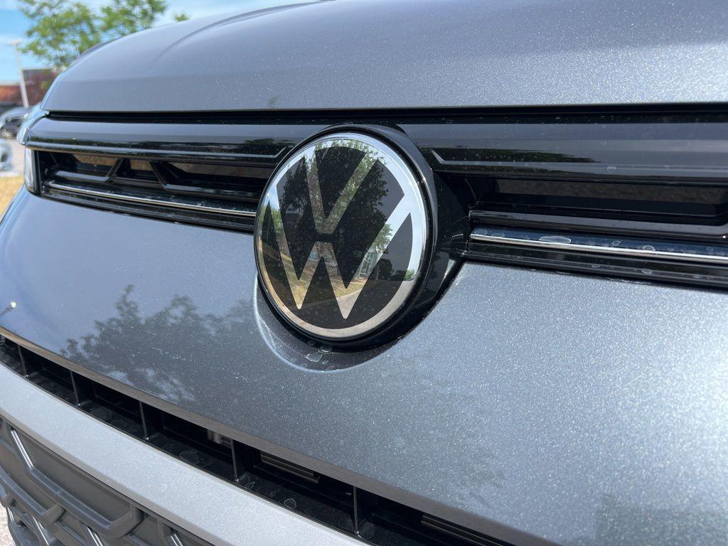 new 2026 Volkswagen Taos car, priced at $28,576