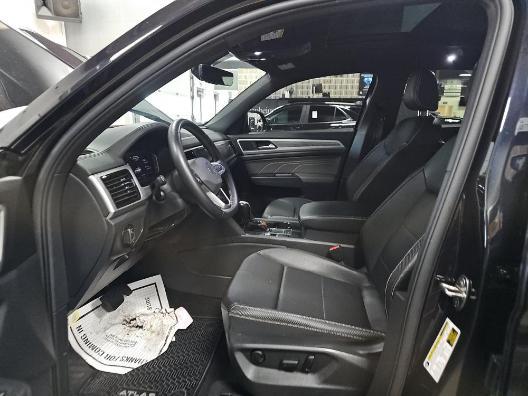 used 2023 Volkswagen Atlas Cross Sport car, priced at $26,490