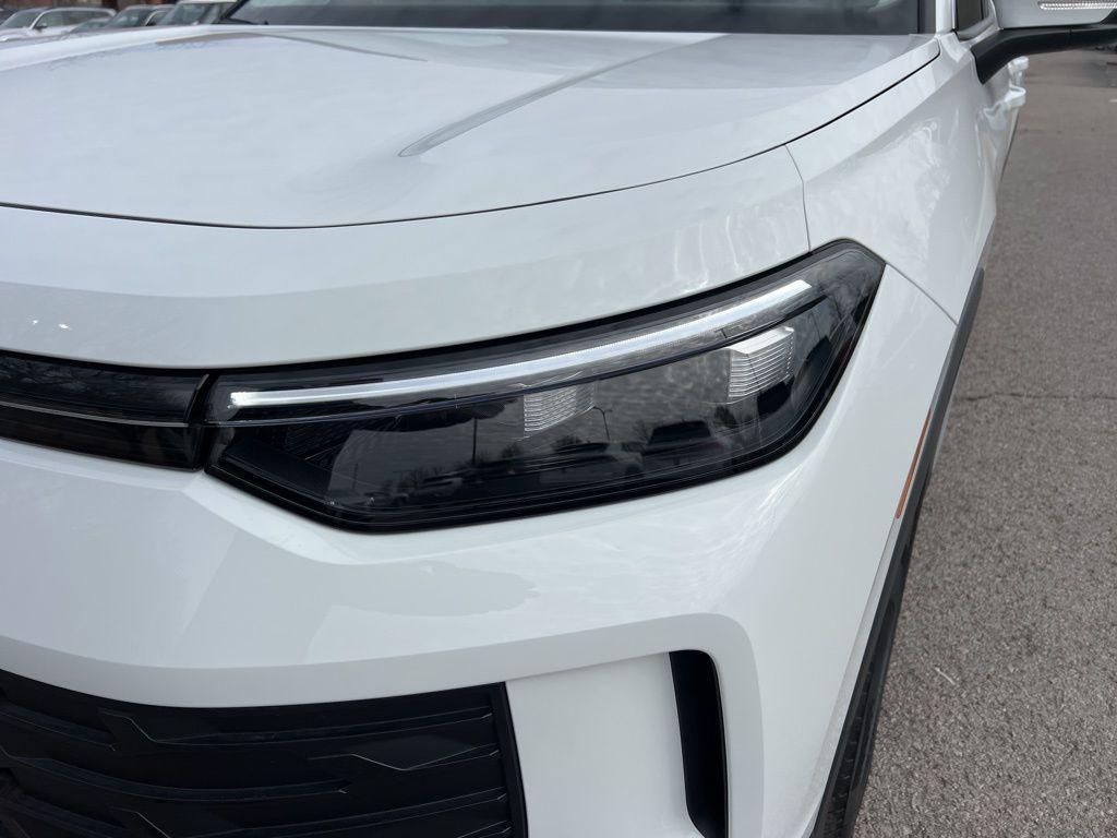 new 2026 Volkswagen Tiguan car, priced at $38,897