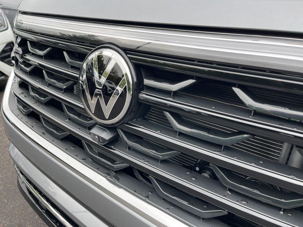 new 2026 Volkswagen Atlas car, priced at $57,110