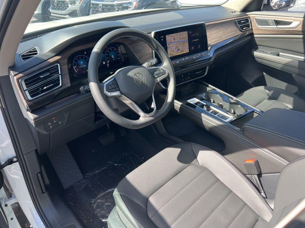 new 2026 Volkswagen Atlas car, priced at $53,392