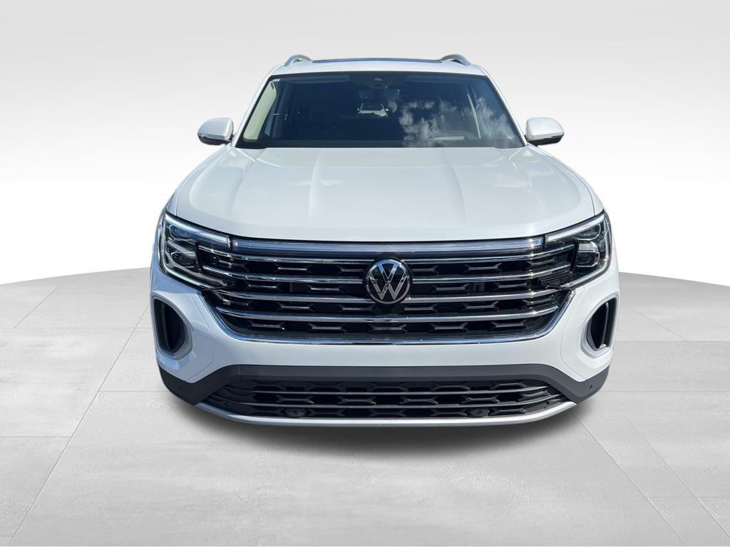 new 2026 Volkswagen Atlas car, priced at $53,392