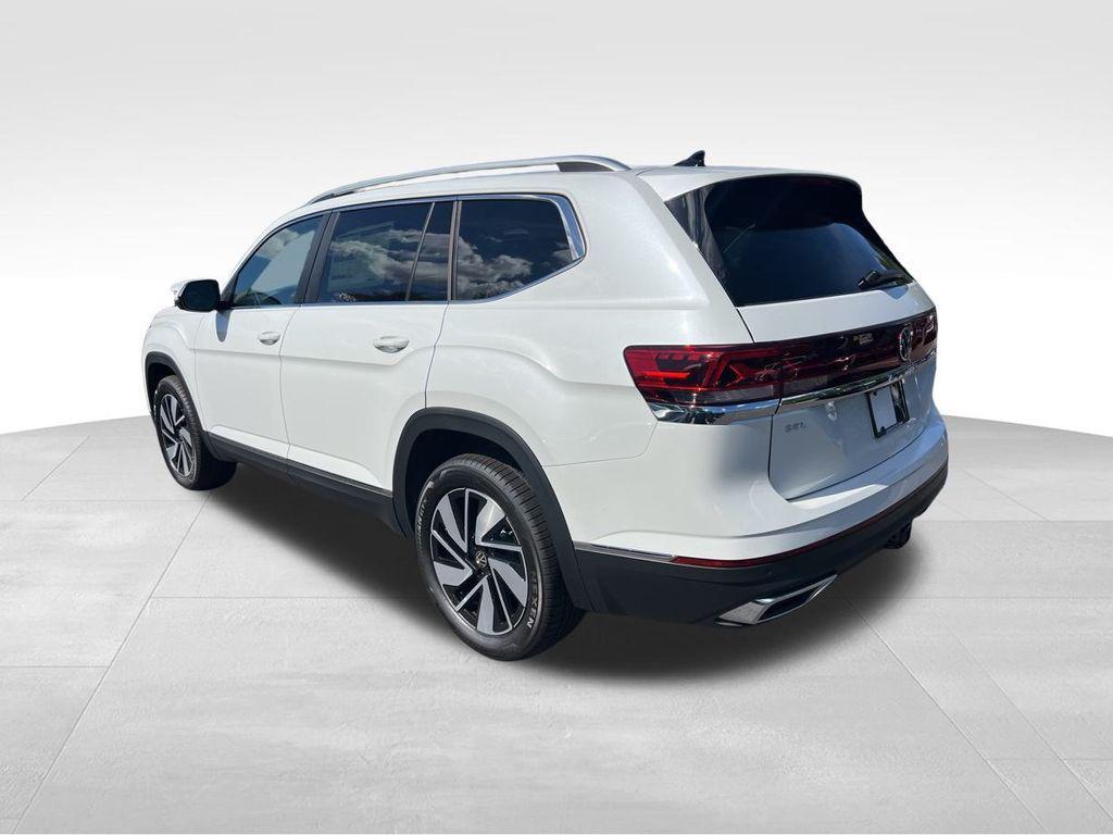 new 2026 Volkswagen Atlas car, priced at $53,392