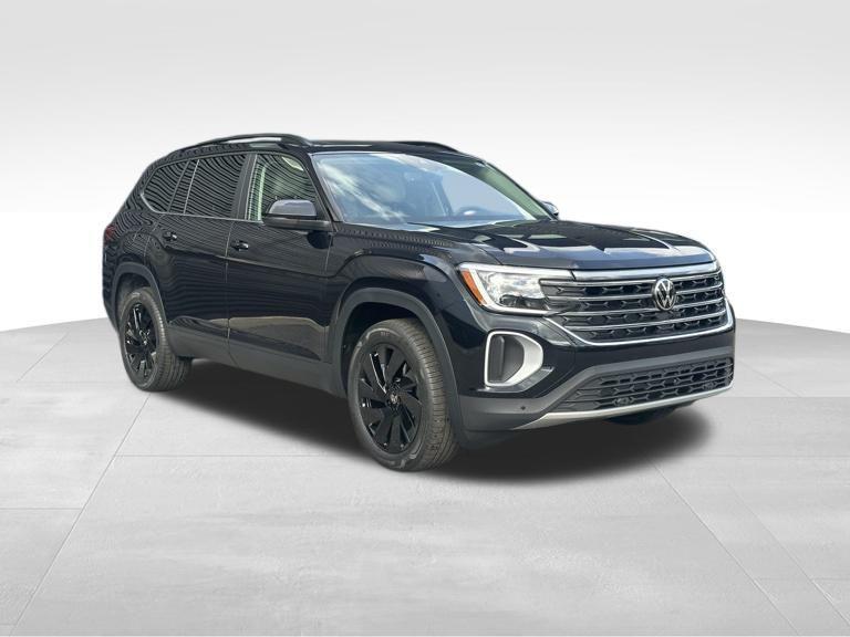 used 2025 Volkswagen Atlas car, priced at $35,900