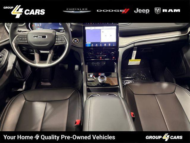 new 2025 Jeep Grand Cherokee car, priced at $45,275