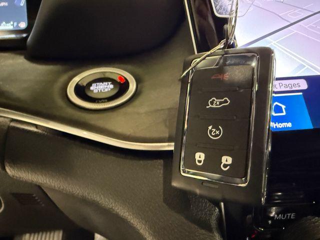 new 2025 Jeep Grand Cherokee car, priced at $45,275