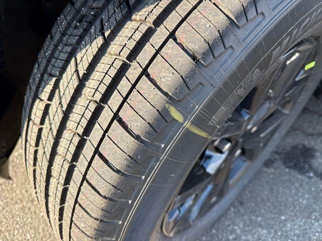 new 2026 Jeep Grand Cherokee car, priced at $45,059