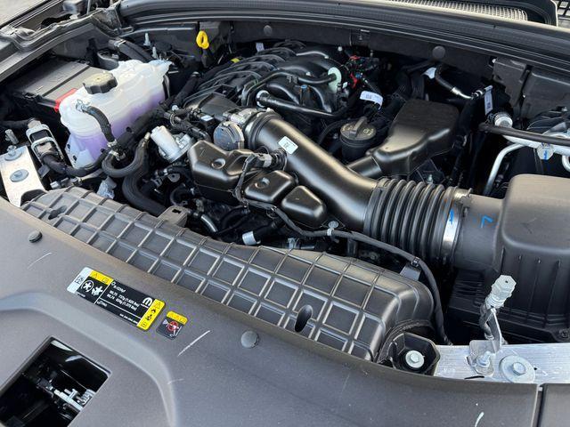 new 2025 Jeep Grand Cherokee car, priced at $49,128