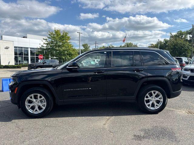 used 2023 Jeep Grand Cherokee car, priced at $29,944