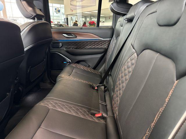 new 2025 Jeep Grand Cherokee car, priced at $67,030