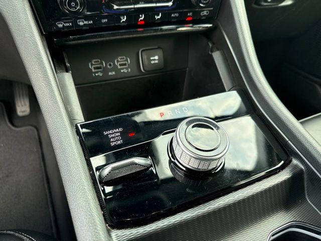 used 2024 Jeep Grand Cherokee car, priced at $29,944