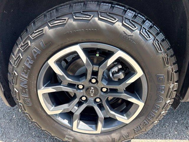 used 2026 Chevrolet Equinox car, priced at $33,994