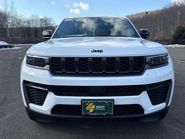 new 2026 Jeep Grand Cherokee car, priced at $44,726