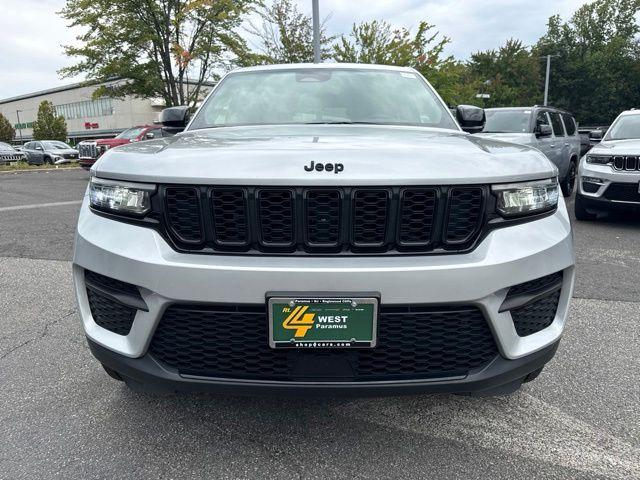 used 2023 Jeep Grand Cherokee car, priced at $28,244