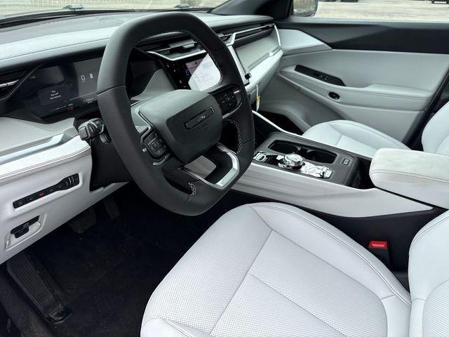 new 2026 Jeep Cherokee car, priced at $41,990