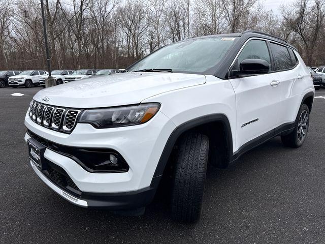 new 2026 Jeep Compass car, priced at $33,689