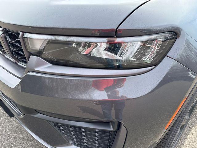 new 2026 Jeep Grand Cherokee car, priced at $51,000