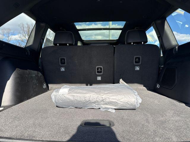 new 2026 Jeep Grand Cherokee car, priced at $50,155