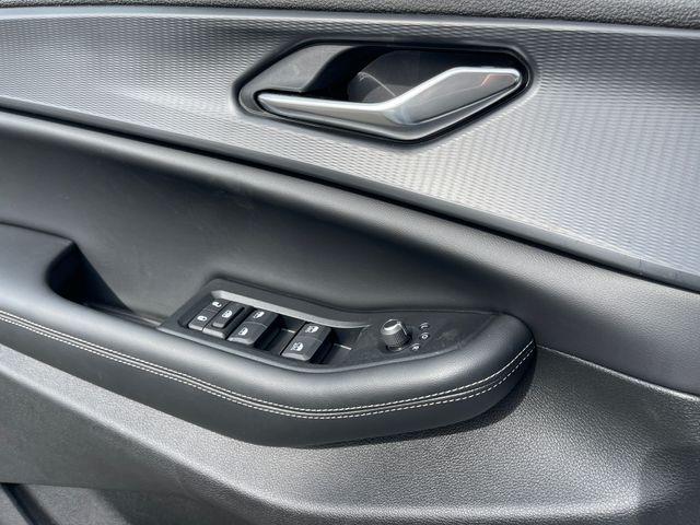 new 2025 Jeep Grand Cherokee L car, priced at $44,330