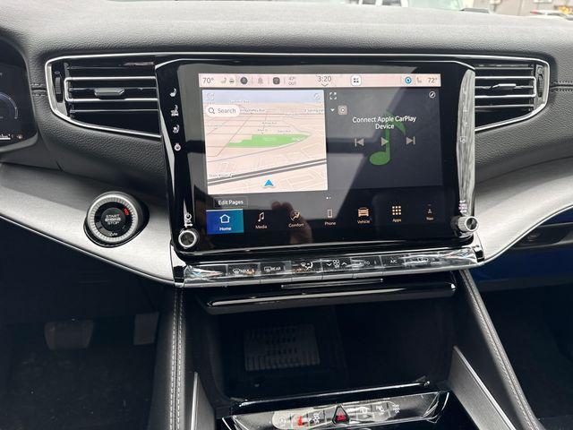 new 2026 Jeep Grand Wagoneer L car, priced at $76,905