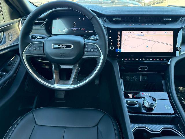 new 2027 Jeep Grand Cherokee car, priced at $51,075