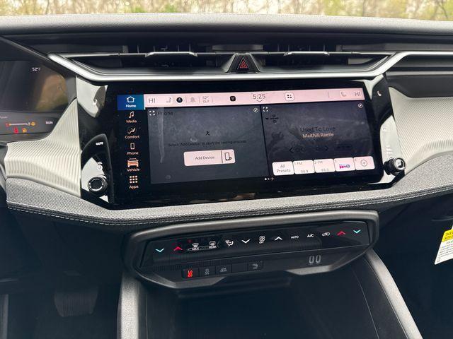 new 2026 Jeep Cherokee car, priced at $40,010