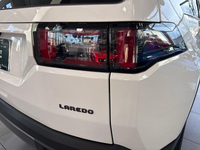 new 2026 Jeep Cherokee car, priced at $40,010