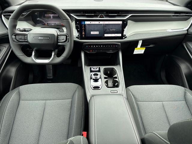 new 2026 Jeep Cherokee car, priced at $40,010
