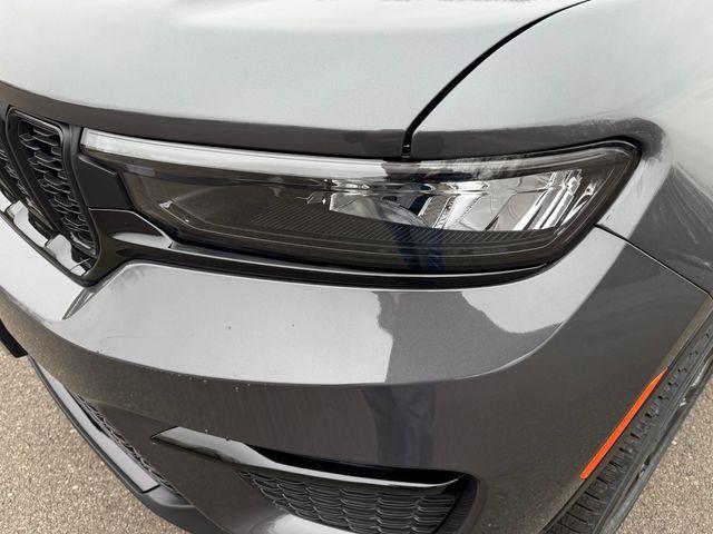 new 2025 Jeep Grand Cherokee car, priced at $49,485