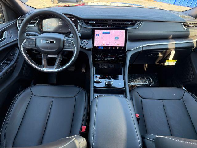 new 2025 Jeep Grand Cherokee car, priced at $49,485