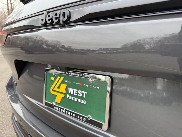 new 2025 Jeep Grand Cherokee car, priced at $49,485