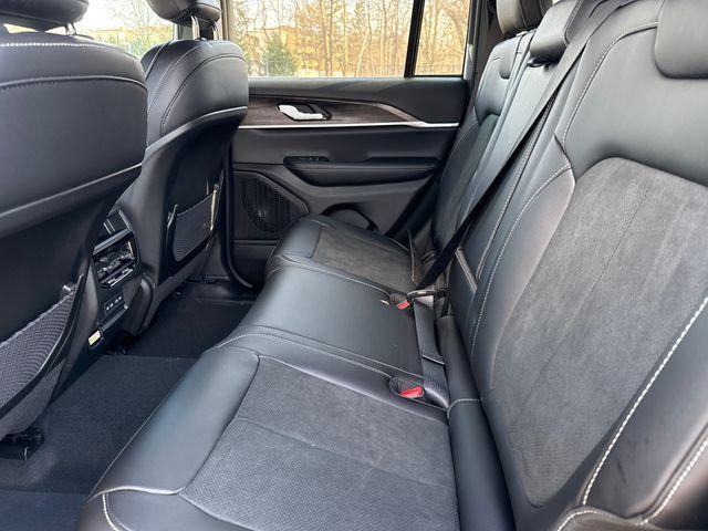 new 2026 Jeep Grand Cherokee car, priced at $48,750