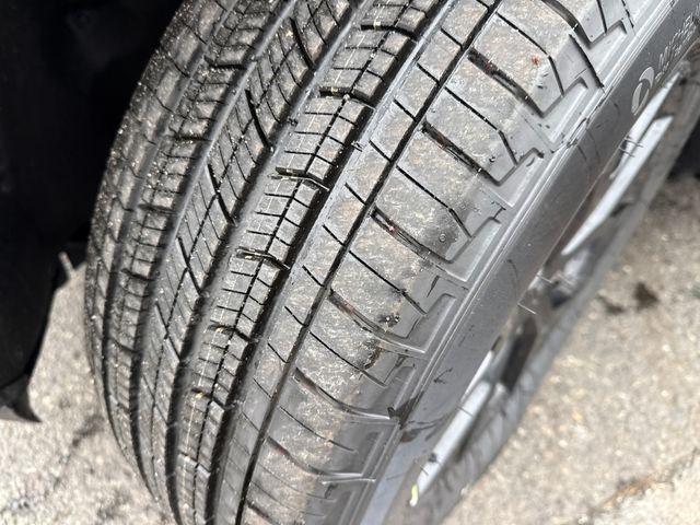 new 2026 Jeep Grand Cherokee car, priced at $47,762