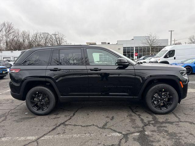 new 2026 Jeep Grand Cherokee car, priced at $47,762