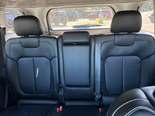 new 2027 Jeep Grand Cherokee car, priced at $51,670